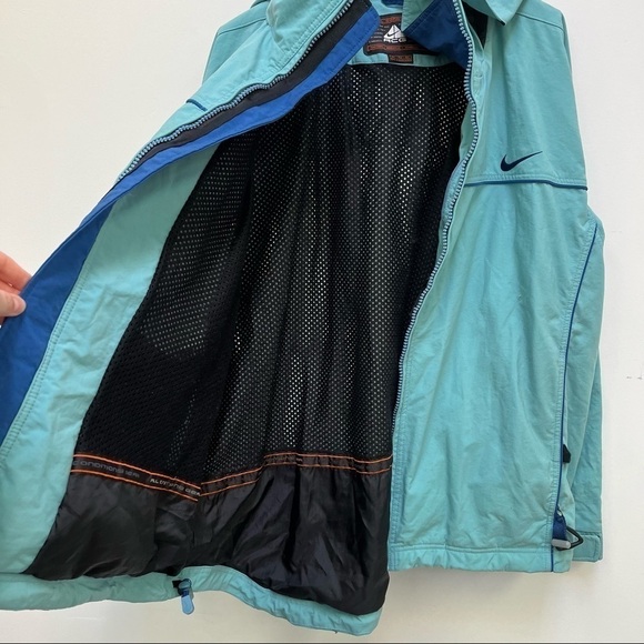 Nike ACG Jacket - Picture 6 of 7